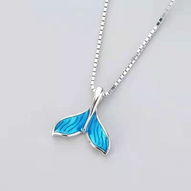 Collar cola de ballena - Jungkook (BTS)