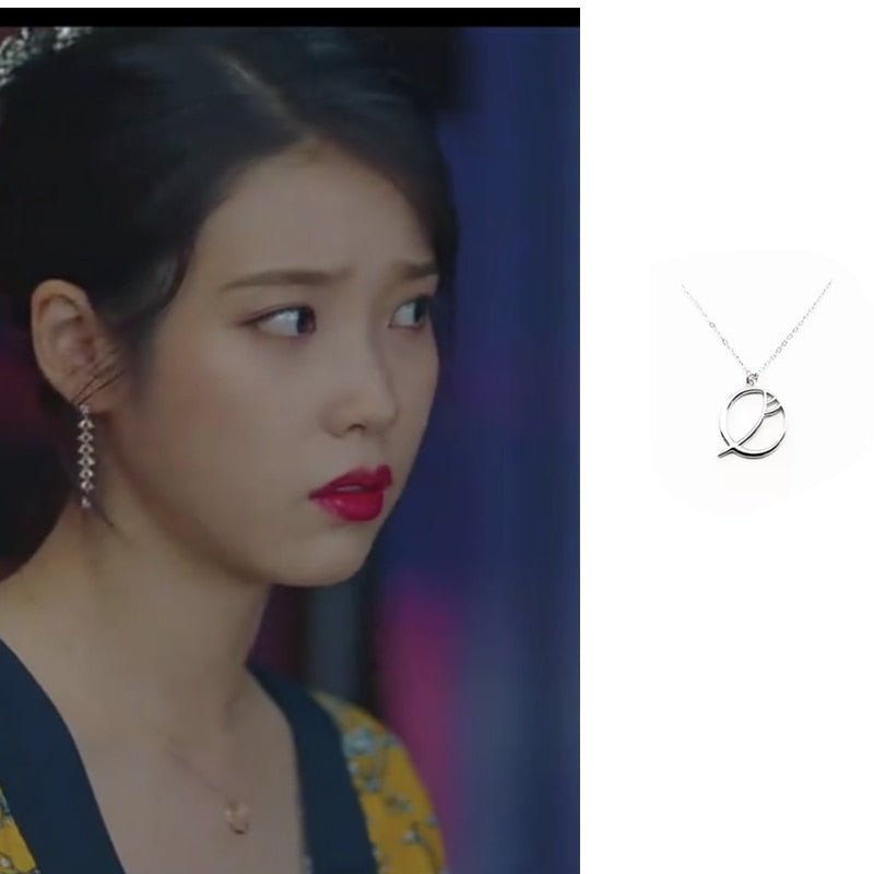 Collar y broche (Hotel Del Luna)