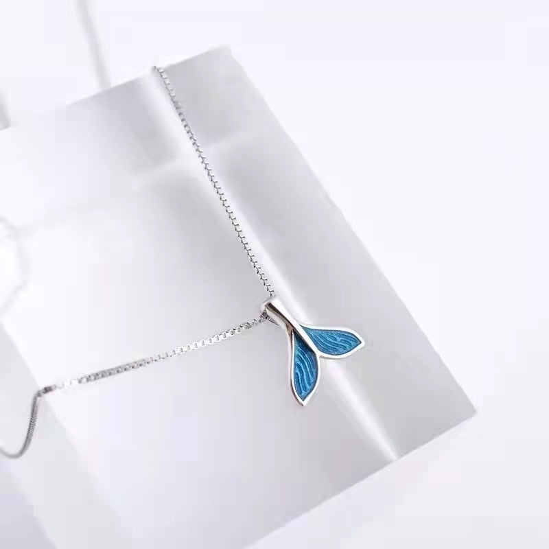 Collar cola de ballena - Jungkook (BTS)