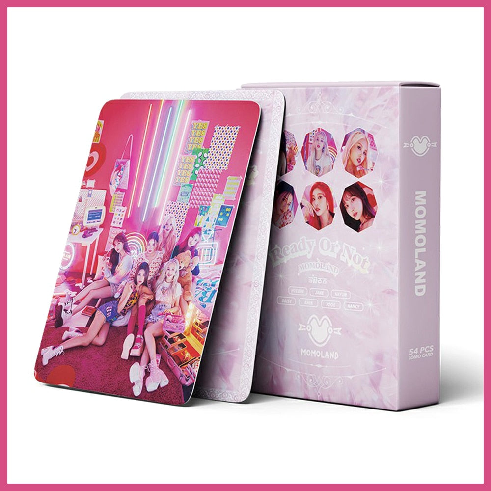 Kit with 54 MOMOLAND Photocards